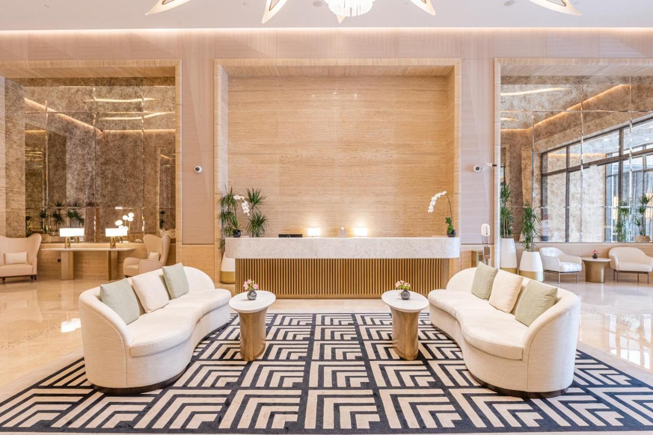 Ultra Luxury Palm Tower With Shared Hotel Facilities Dubai Exterior photo