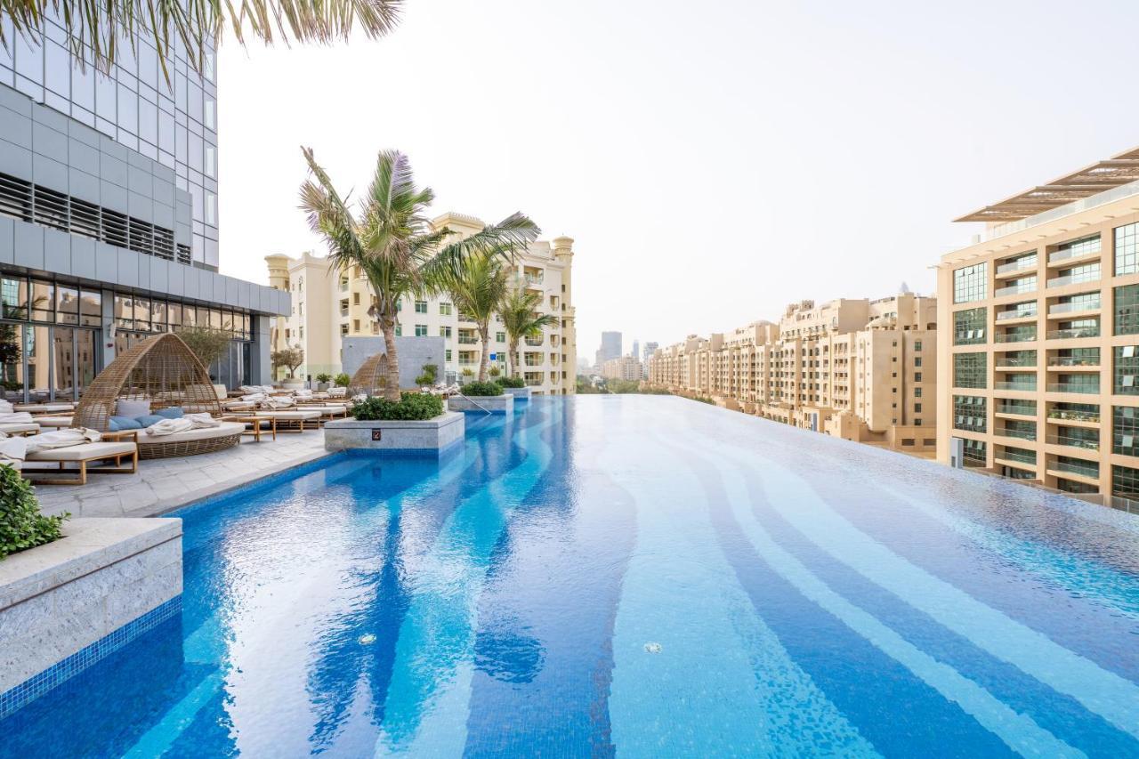 Ultra Luxury Palm Tower With Shared Hotel Facilities Dubai Exterior photo