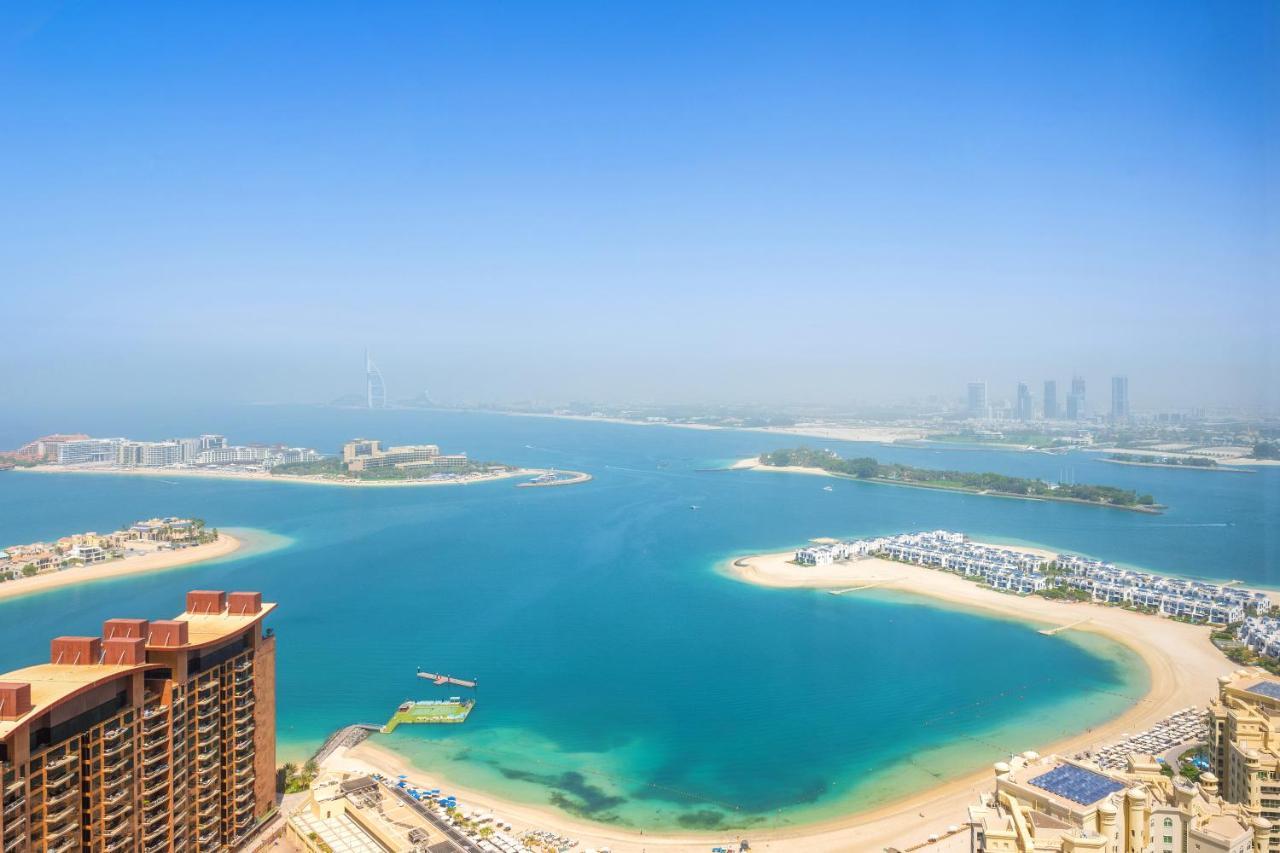 Ultra Luxury Palm Tower With Shared Hotel Facilities Dubai Exterior photo