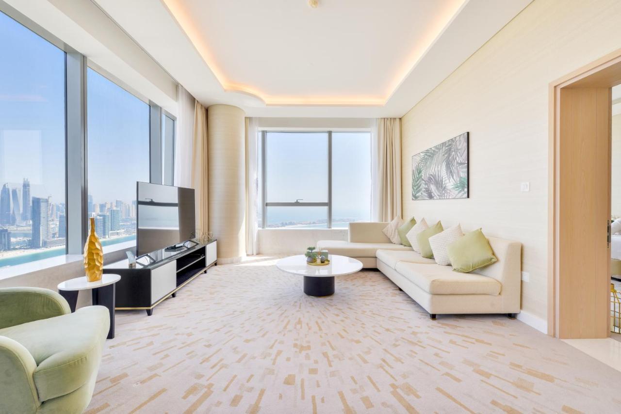 Ultra Luxury Palm Tower With Shared Hotel Facilities Dubai Exterior photo