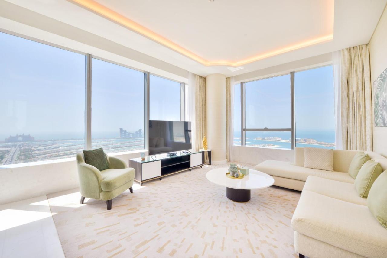 Ultra Luxury Palm Tower With Shared Hotel Facilities Dubai Exterior photo